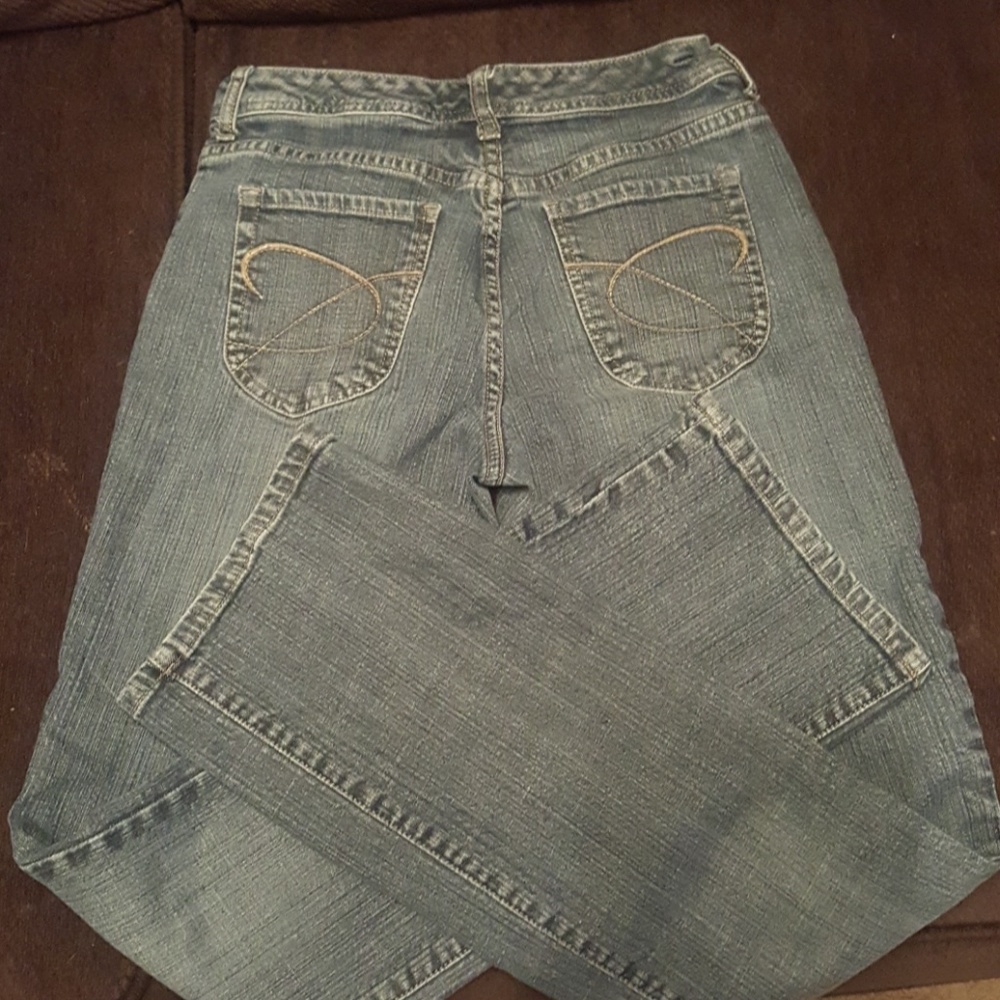 Jeans - Picture 2 of 2
